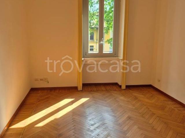 Appartamento in affitto a Municipio 9, Milano
