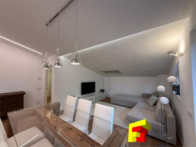 Appartamento in affitto a Moggio, Lecco