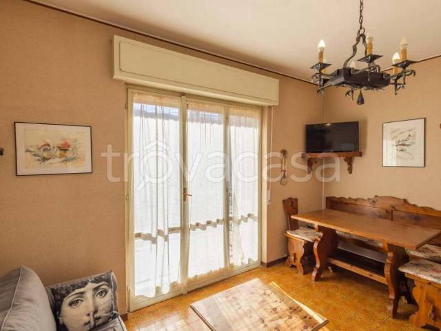 Appartamento in affitto a Moggio, Lombardia