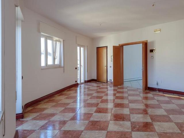 Appartamento in affitto a Monteviale, Vicenza