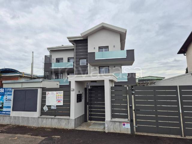 Appartamento in affitto a Nova Milanese, Lombardia