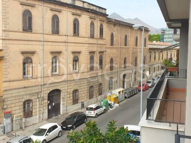 Appartamento in affitto a V Circoscrizione, Palermo