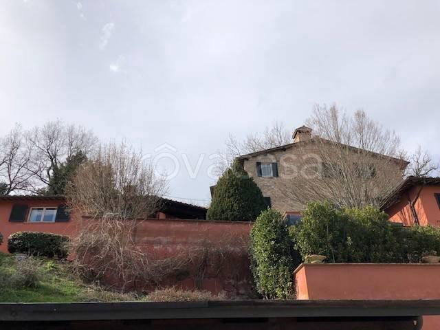 Appartamento in affitto a Cenerente, Umbria