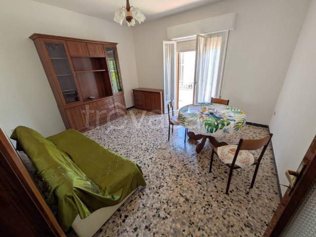 Appartamento in affitto a Baia Flaminia, Marche