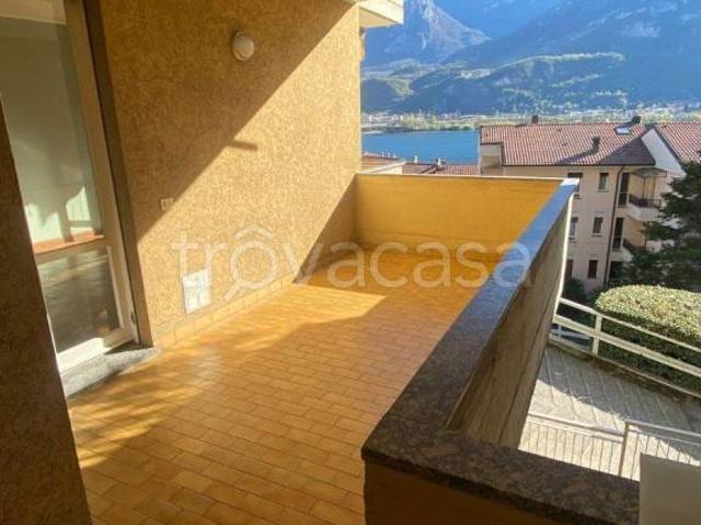 Appartamento in affitto a Pescate, Lombardia