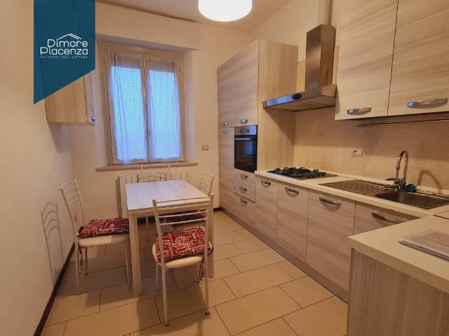 Appartamento in affitto a Piacenza, Reggio Emilia