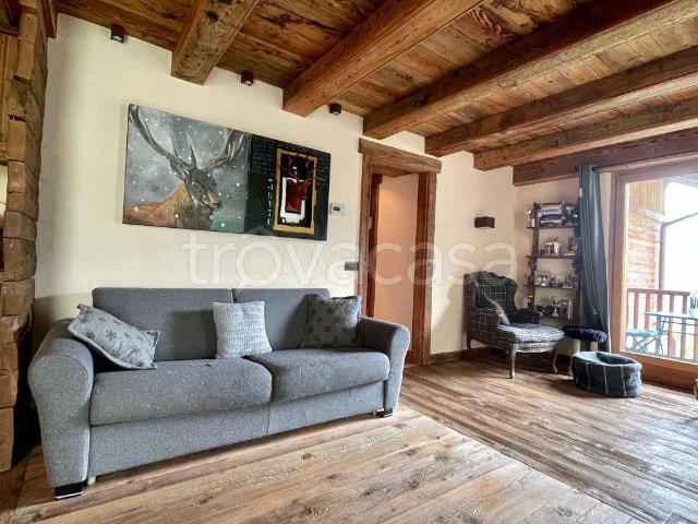 trilocale in affitto a Aosta