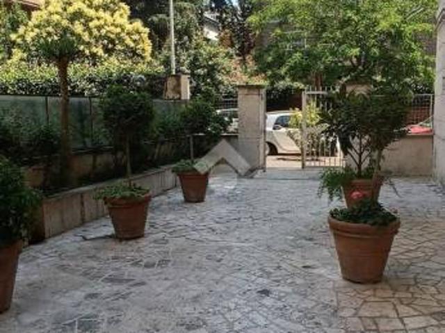 Appartamento in affitto a Municipio Roma XII, Roma Capitale