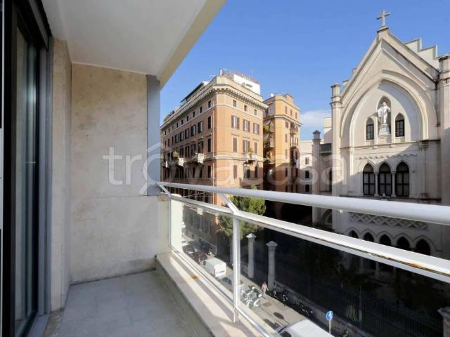 Appartamento in affitto a Municipio Roma I, Roma Capitale