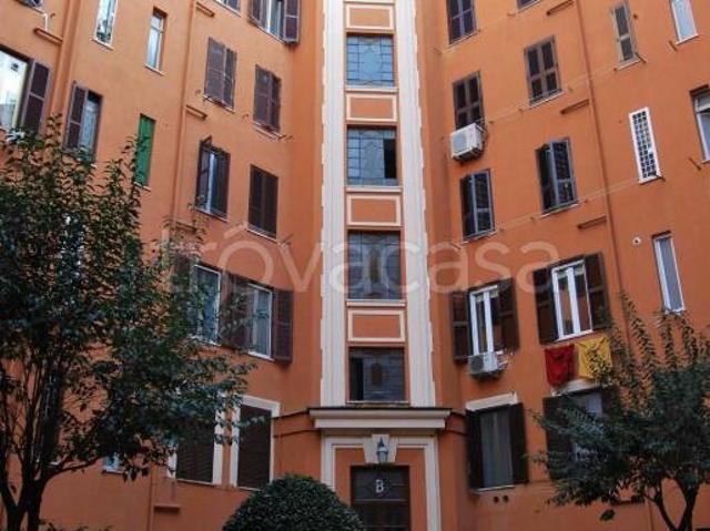 Appartamento in affitto a Municipio Roma VII, Roma Capitale