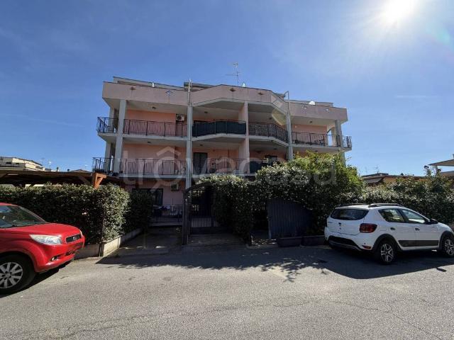 Appartamento in affitto a Municipio Roma VI, Roma Capitale