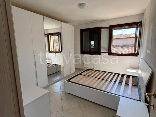 Appartamento in affitto a Ghiaroni, Molinella