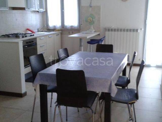 Appartamento in affitto a Saline, Marche