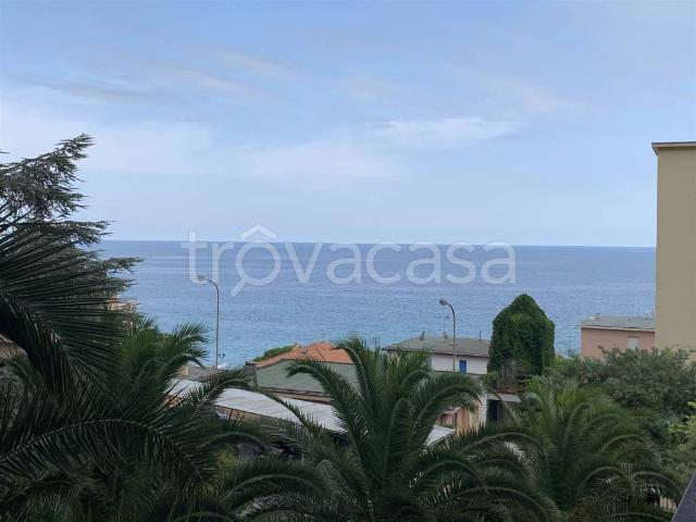 Appartamento in affitto a Spotorno, Liguria