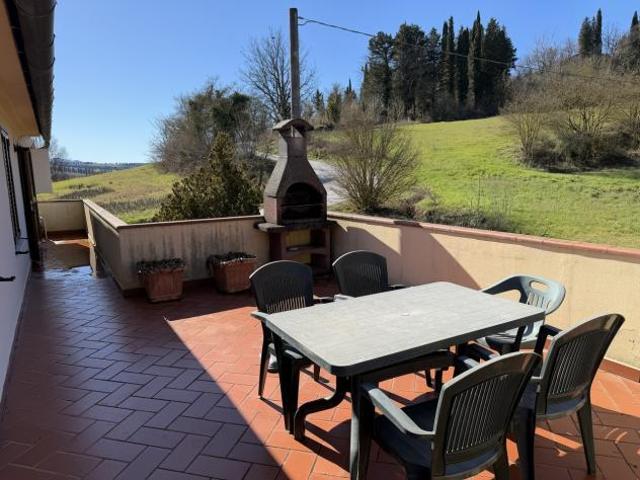 Appartamento in affitto a Terricciola, Toscana