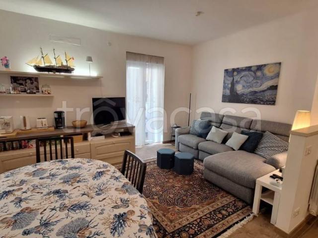Appartamento in affitto a Città Nuova-Barriera Nuova-San Vito-Città Vecchia, Villa Opicina