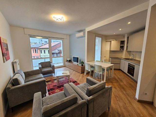 Appartamento in affitto a Paderno, Reana Del Roiale