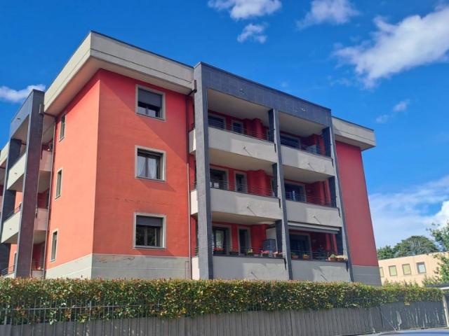 Appartamento in affitto a Vedano Al Lambro, Lombardia