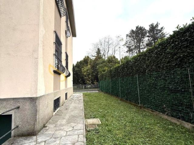 Appartamento in affitto a Albiate, Lombardia