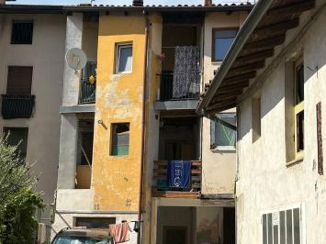 Appartamento in vendita a Levate, Bergamo