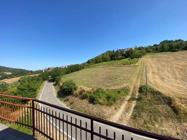 Appartamento in vendita a Alta Val Tidone, Reggio Emilia