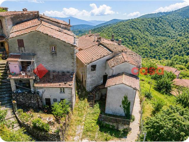 Appartamento in vendita a Unione dei comuni Media Valle del Serchio, Crasciana