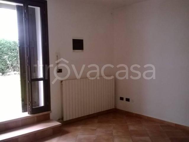 Appartamento in vendita a Terra di Mezzo, Re