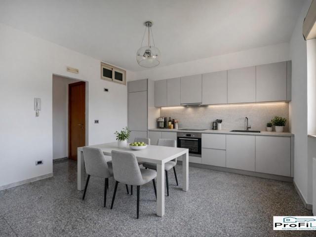 Appartamento in vendita a Municipio 4, Puglia