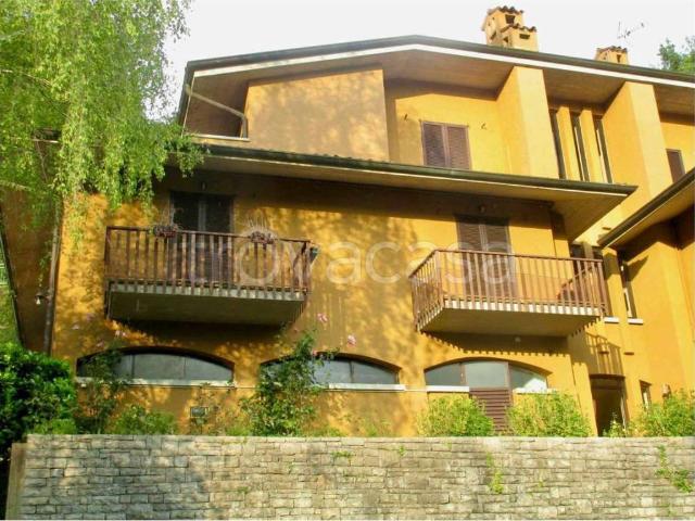 Appartamento in vendita a Berbenno, Lombardia