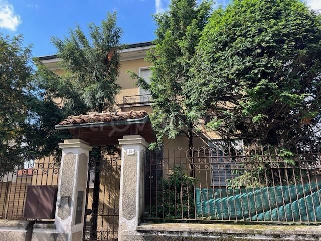 trilocale in vendita a Bernareggio