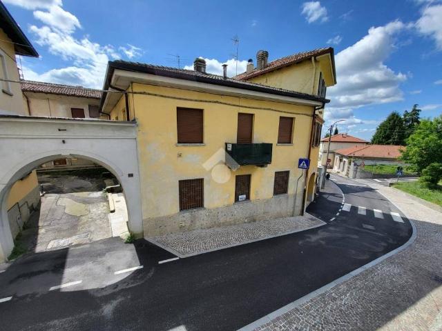 Appartamento in vendita a Montesiro, Besana In Brianza