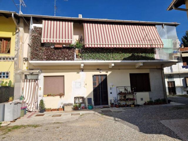 Appartamento in vendita a Bolladello, Cairate