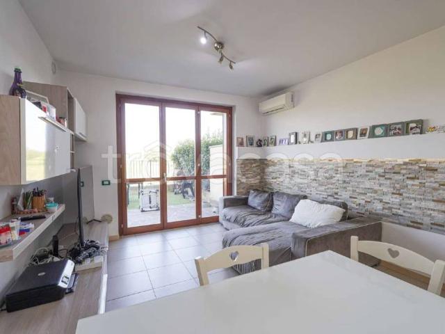 Appartamento in vendita a Bonate Sopra, Lombardia