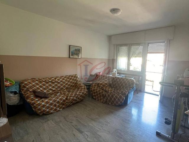Appartamento in vendita a Bonate Sotto, Lombardia