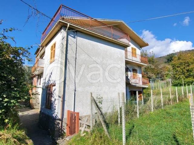 Appartamento in vendita a Malanotte, Borzonasca