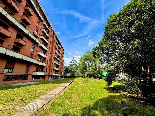 Appartamento in vendita a Zona Sud, Brescia