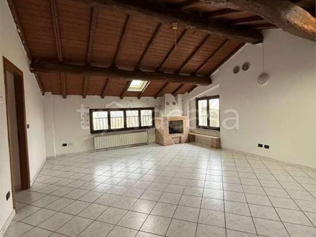Appartamento in vendita a Brignano Gera D'adda, Lombardia
