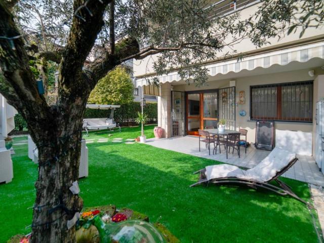 Appartamento in vendita a Brugherio, Lombardia