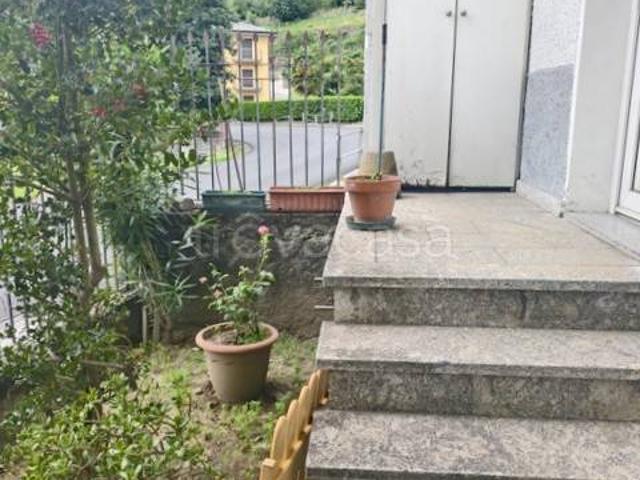 Appartamento in vendita a Buglio In Monte, Lombardia