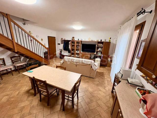 Appartamento in vendita a Povegliano, Veneto
