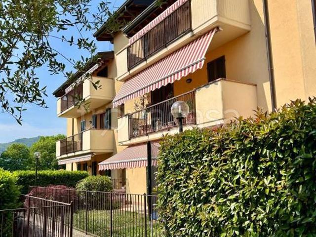 Appartamento in vendita a Le Case, Capriolo