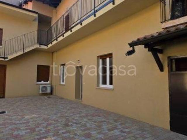 Appartamento in vendita a Caravaggio, Lombardia