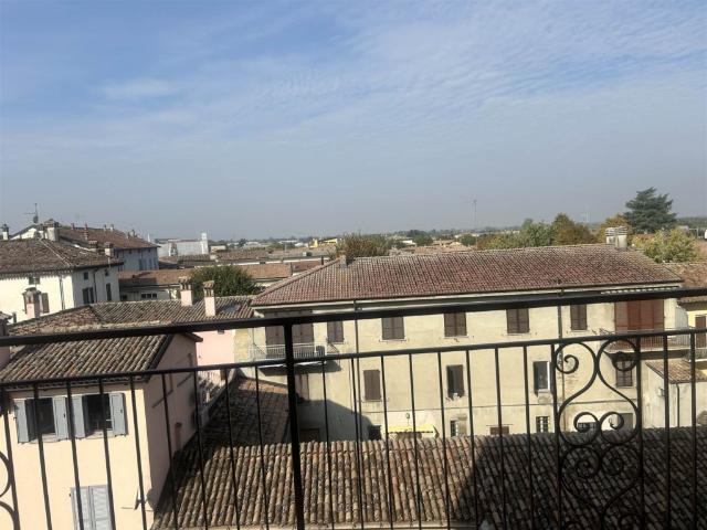Appartamento in vendita a Carpaneto Piacentino, Piacenza