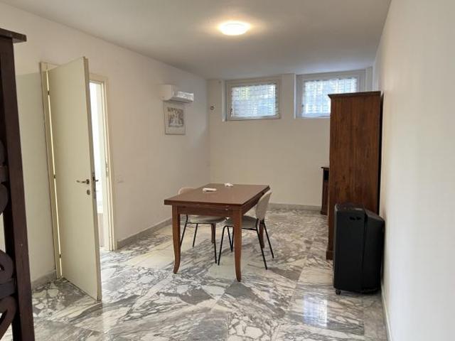 Appartamento in vendita a Pontecimato, Carrara