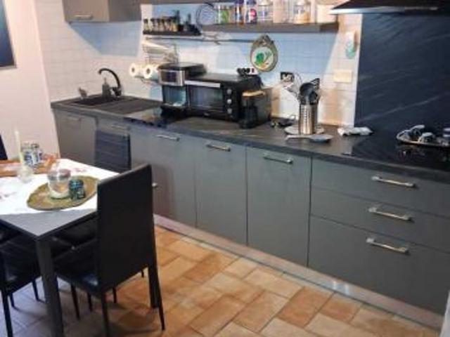 Appartamento in vendita a Carrara, Toscana