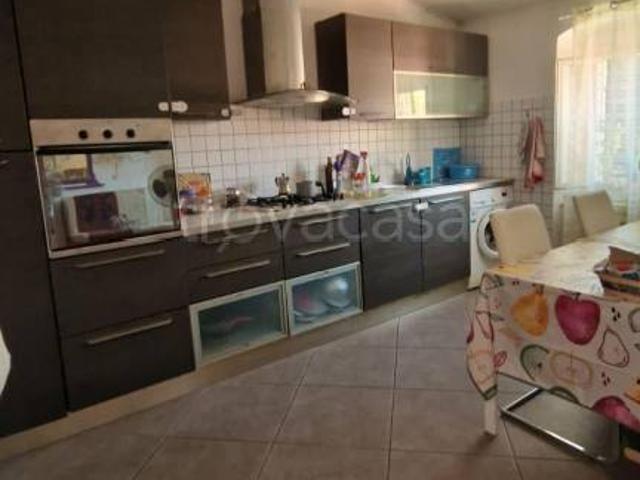 Appartamento in vendita a Carrara, Massa-Carrara