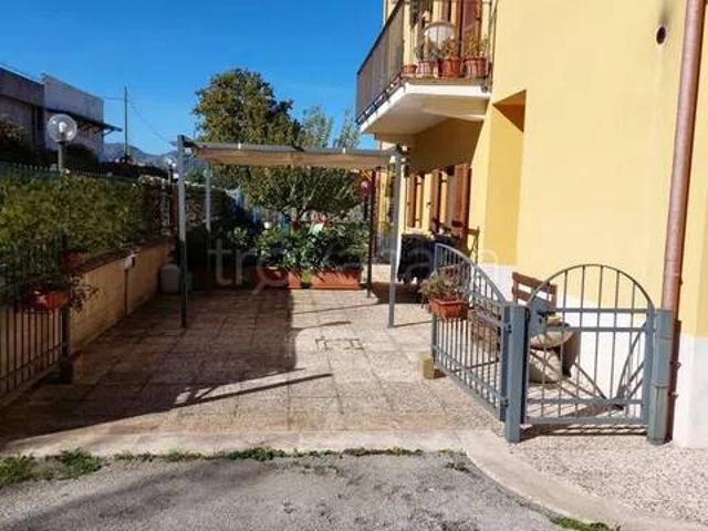 Appartamento in vendita a Colli di Monte Bove, Carsoli