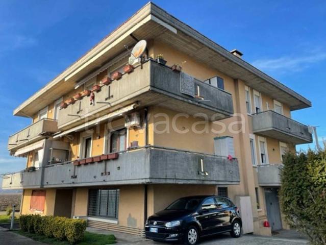 trilocale in vendita a Casalserugo, Ronchi del Volo