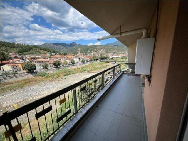 Appartamento in vendita a Casarza Ligure, Liguria