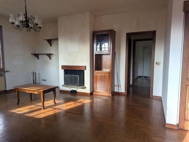 Appartamento in vendita a Casella, Liguria